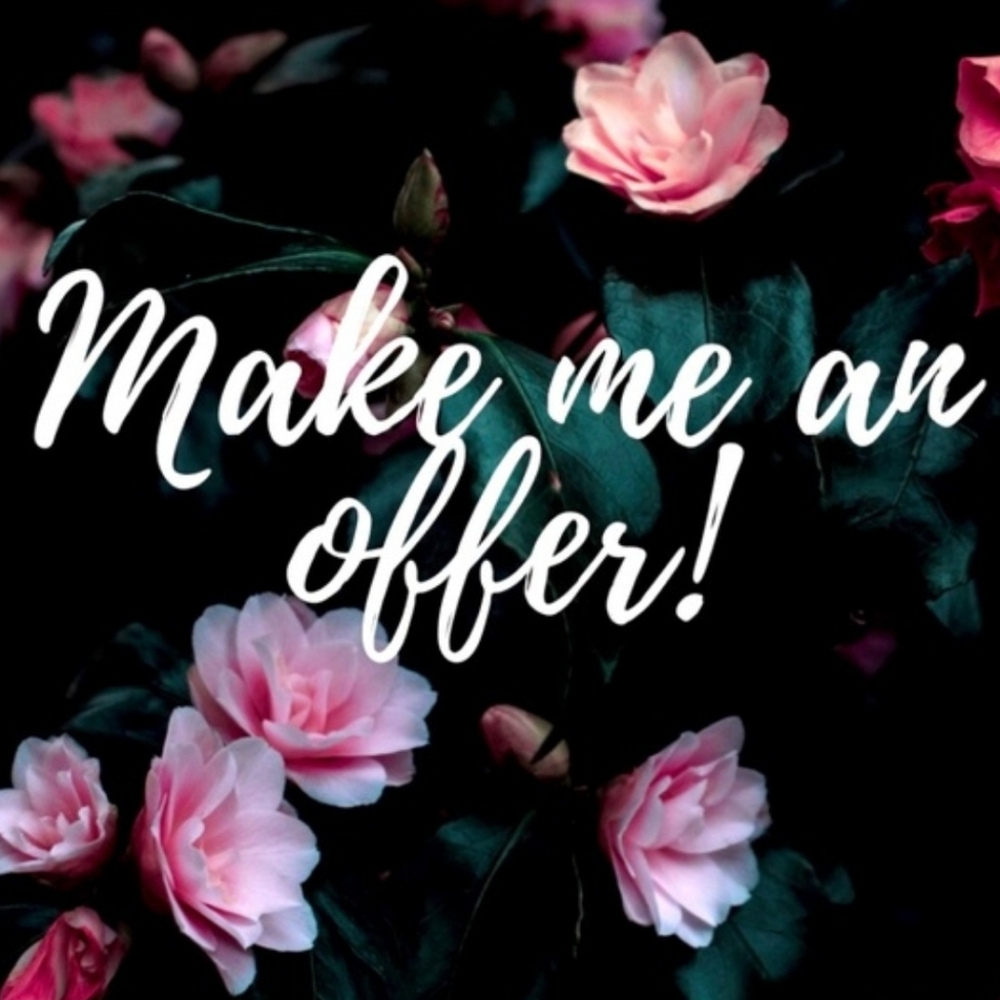 Floral Print with Pink Roses